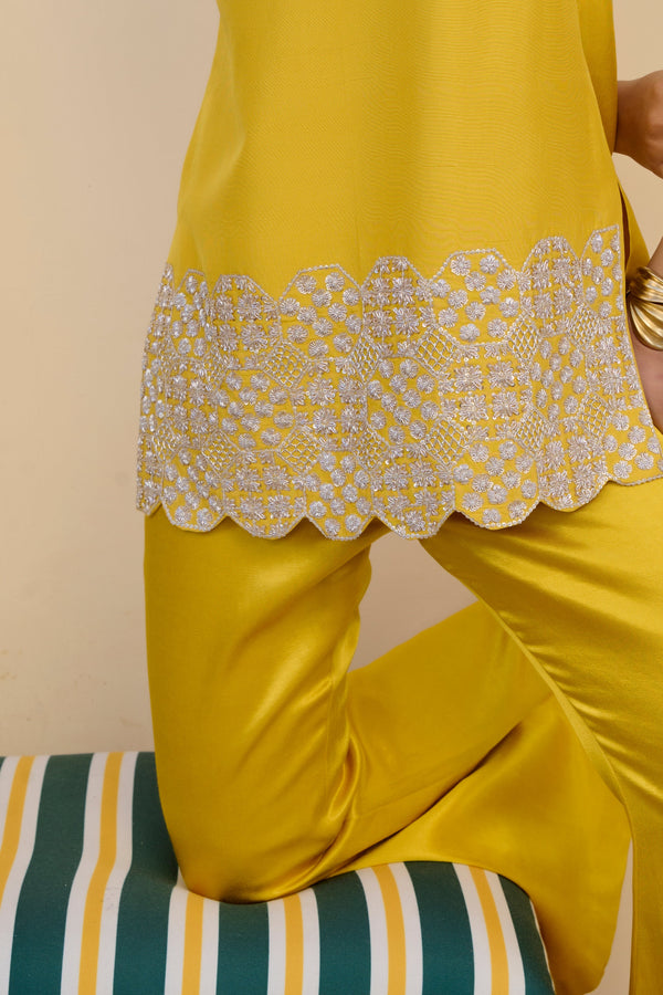 Glow Kurta Set