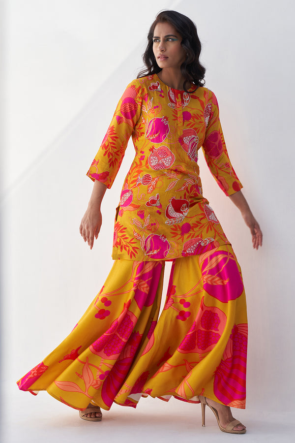 Sharnamli Mehra in Symphony Sharara Set