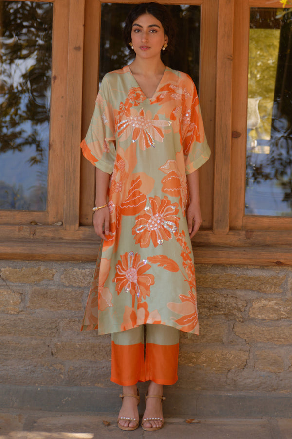 Hanna Khan in Green And Orange Wildrose Tunic Set