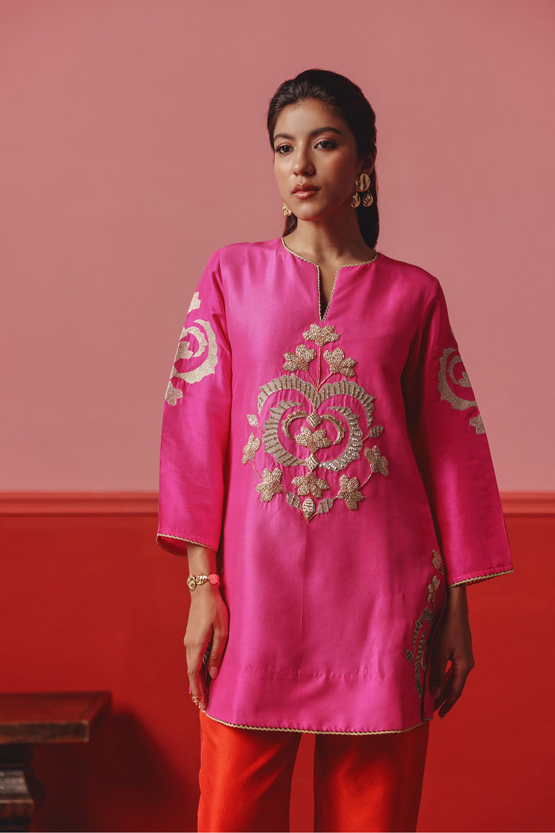 Nyra Suit Set