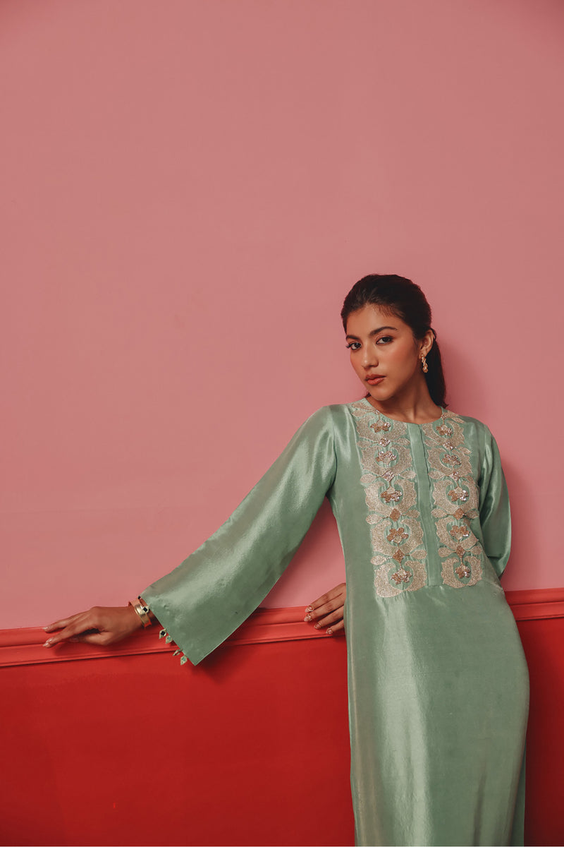 Azra Kurta Set