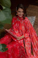 Scarlet Highlight Sharara
