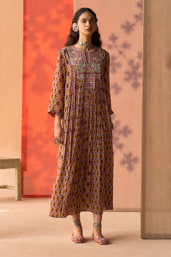 Mehr Katha Tunic | Rabari-Inspired Designer Tunic