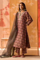Mehrun Zari Silk Kurta Set